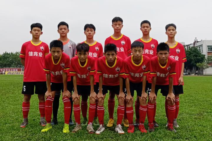 佳兆业五支u系列梯队出战青超,深足俱乐部持续做好后勤保障