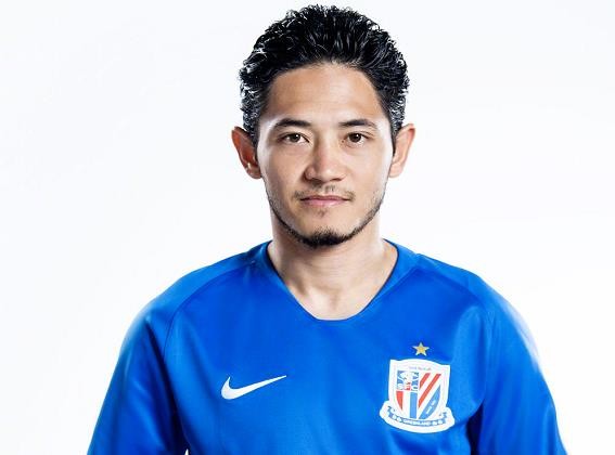 话题:钱杰给不能代表国足,但是否可以让他跟训却不进名单?