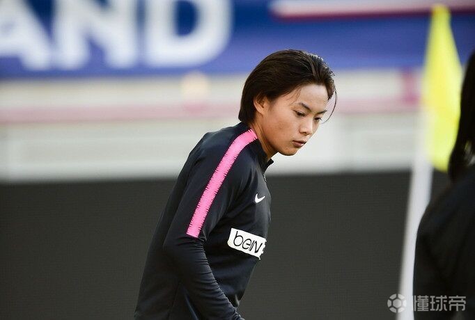 王霜轮休巴黎女足20圣珀尔滕总比分61晋级欧冠16强