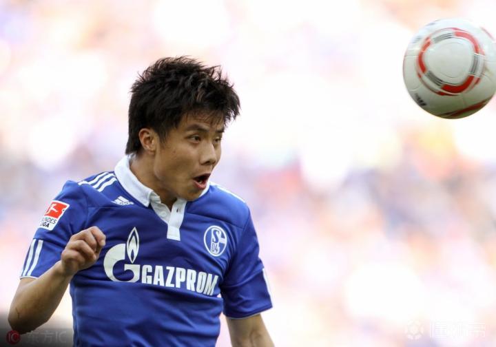 生日快乐前东家沙尔克04为蒿俊闵送上32岁生日祝福