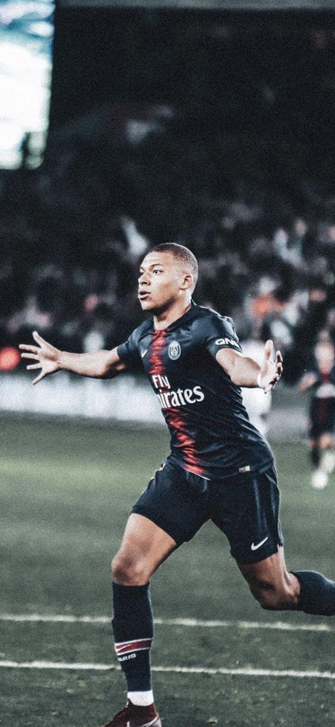 侠世壁纸法甲巴黎姆巴佩第一期