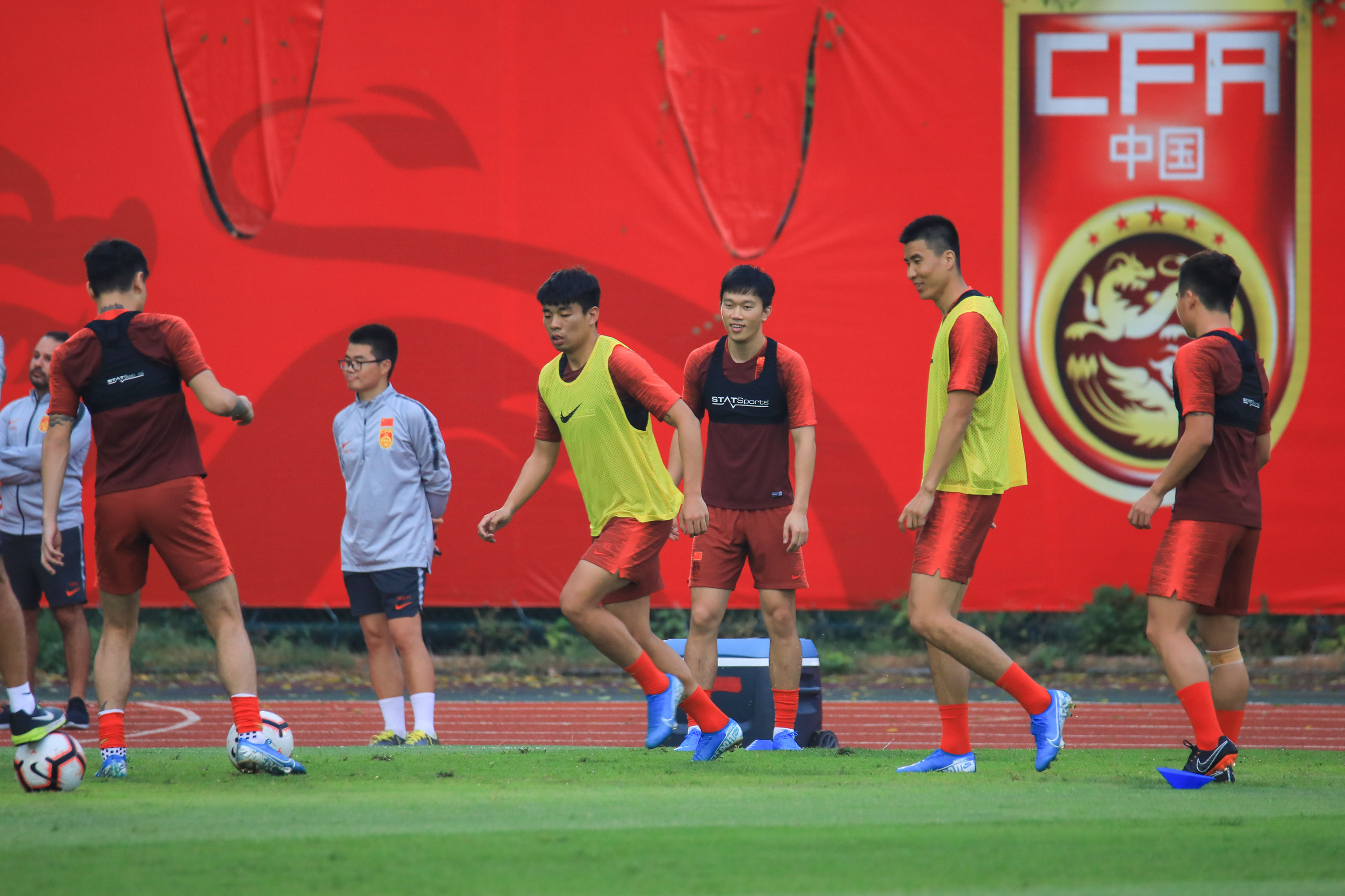 关岛:中国是本组顶级球队,想战胜中国很幼稚我们会做到最好