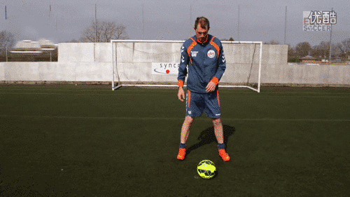 野球场上的过人利器钟摆过人