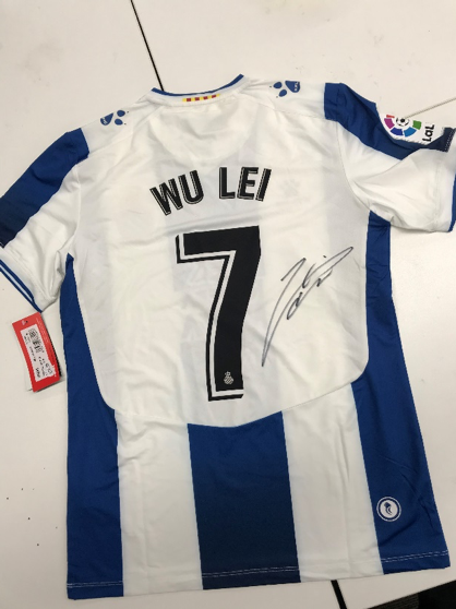 与"武"同行观赛团满载而归!参与盖楼赢取武磊签名球衣!