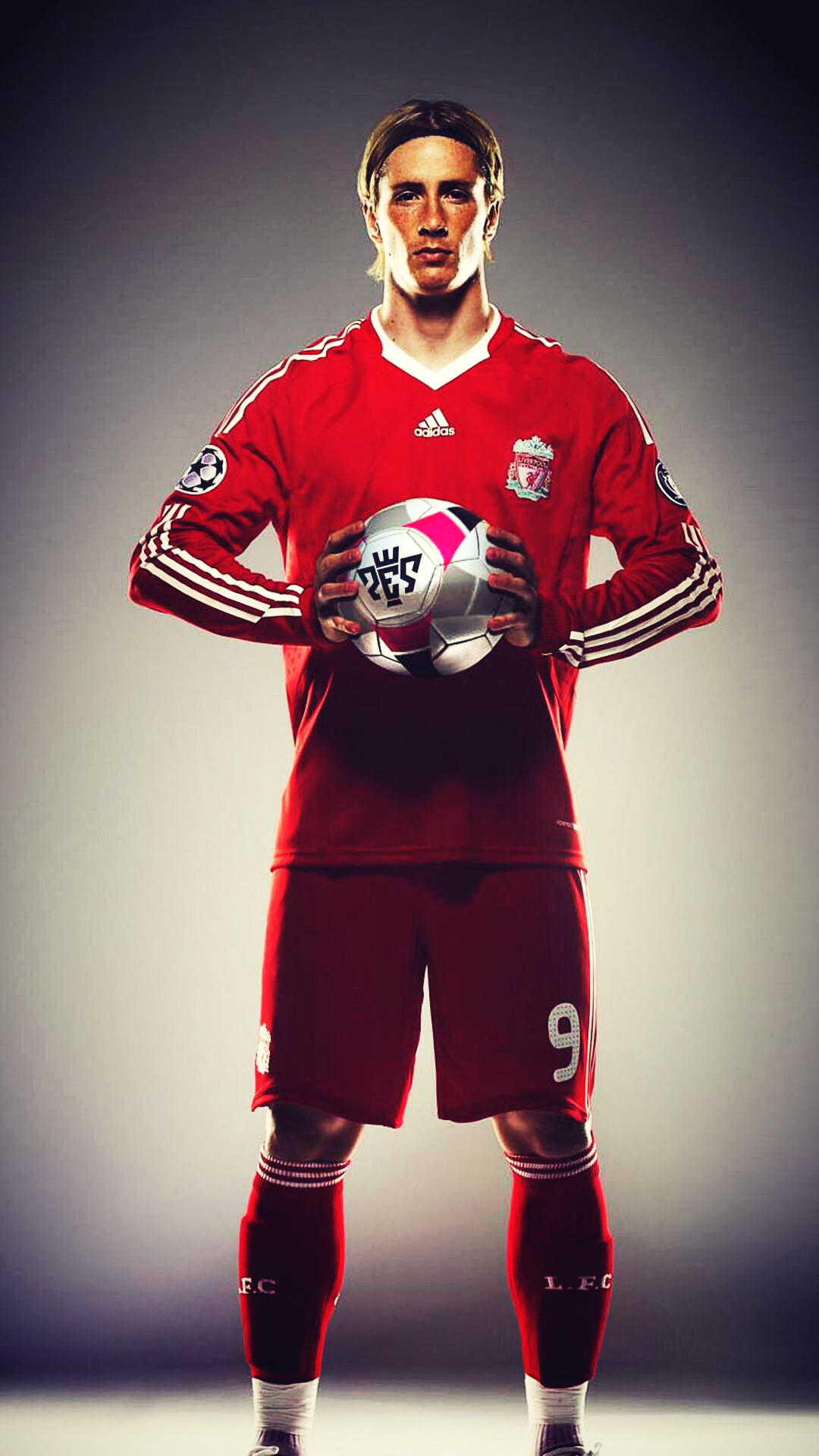 壁纸狂魔特别版圣婴托雷斯