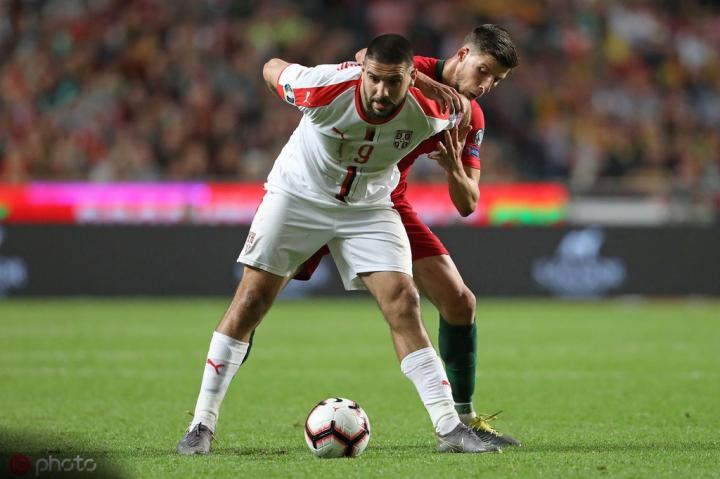 英媒：买前锋，西汉姆联想要米特罗维奇和塞尔塔戈麦斯