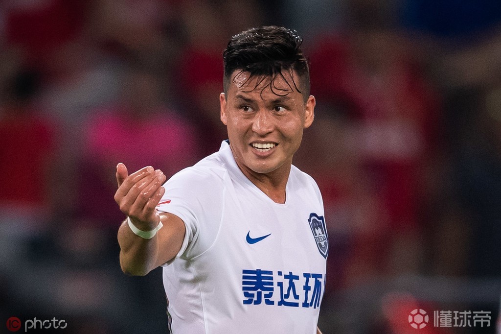 体育博主泰达球员木热合买提江将在夏窗加盟江苏