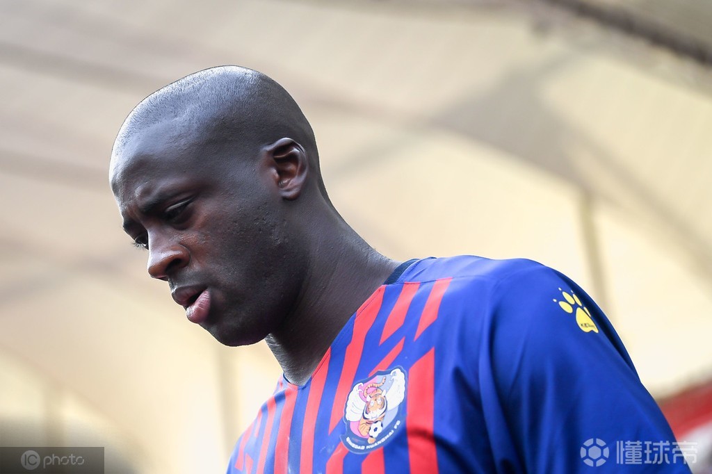 记者亚亚图雷被身边中国朋友称为傻黑甜他爱吃辣