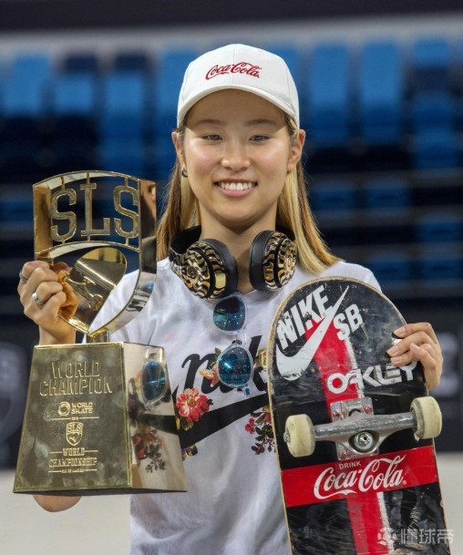 日本赛车运动员朴素丹安娜 澳大利亚og职业dota 2选手riri 日本歌手