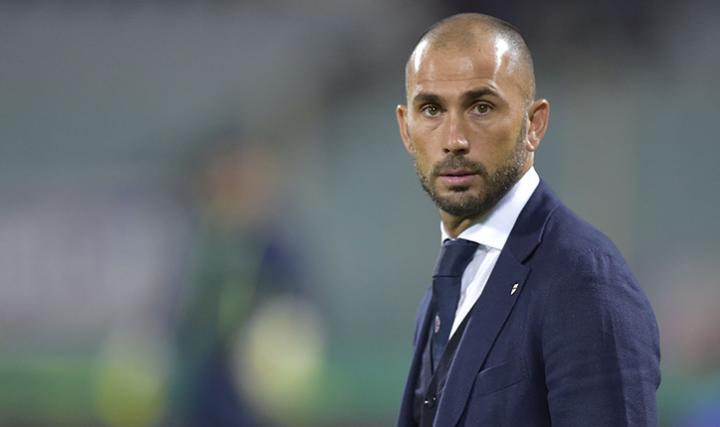 迪瓦约博洛尼亚想继续比赛内斯塔最强因莫比莱像我