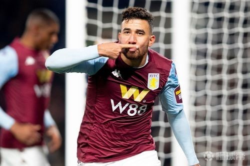 记者:加入争夺战,纽卡斯尔也想要维拉边锋特雷泽盖