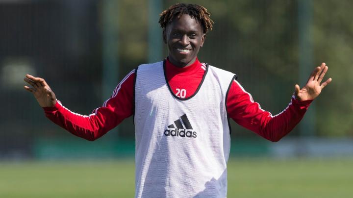 基纳的十问十答:探索葡萄牙阳光男孩的小秘密