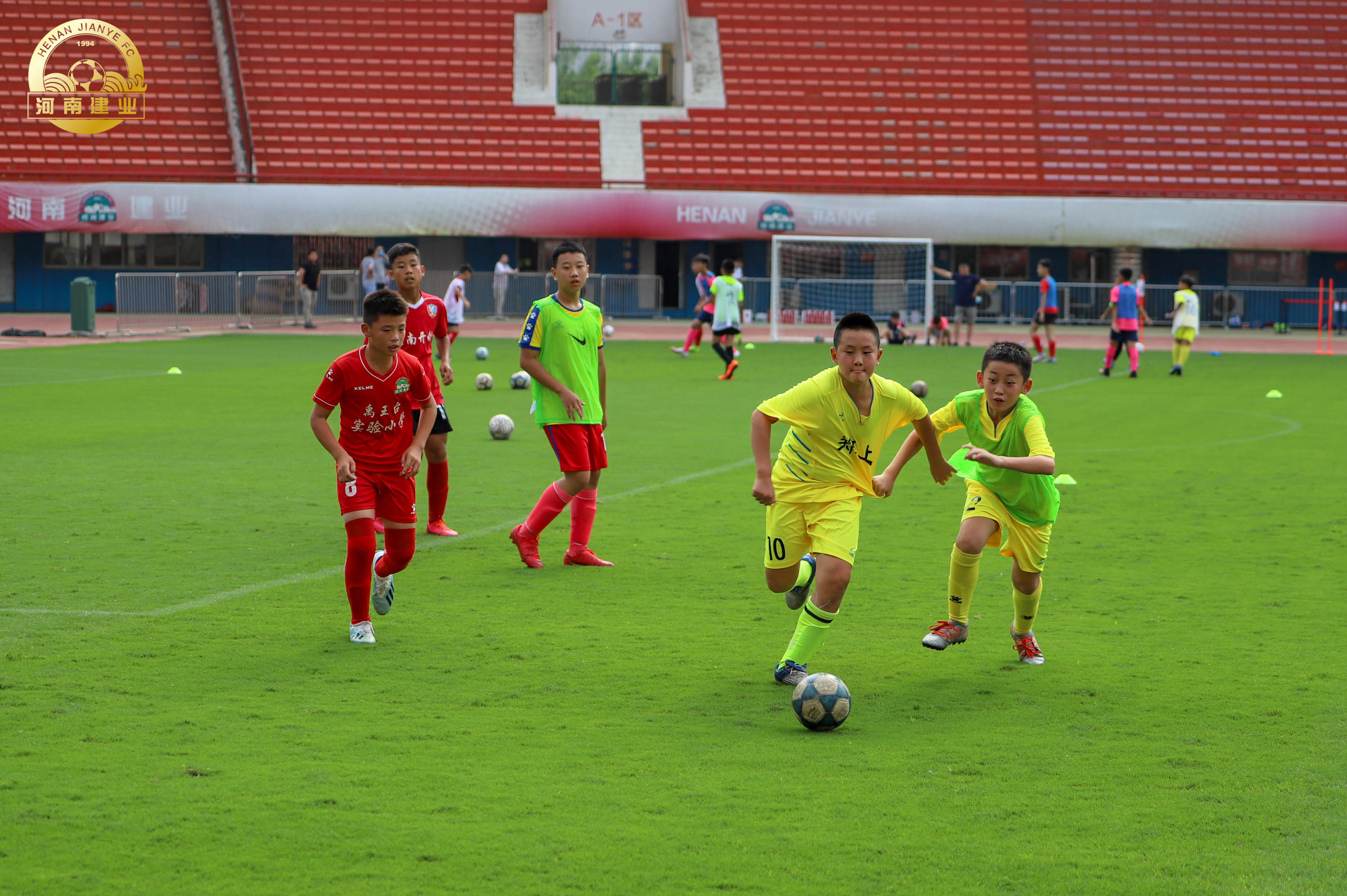 河南建业举行u12梯队首期选拔