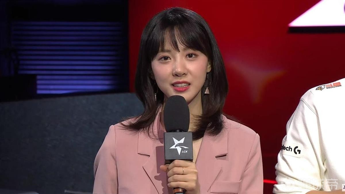 疑似性骚扰未成年人主持人金玟我宣布退出lck分析台