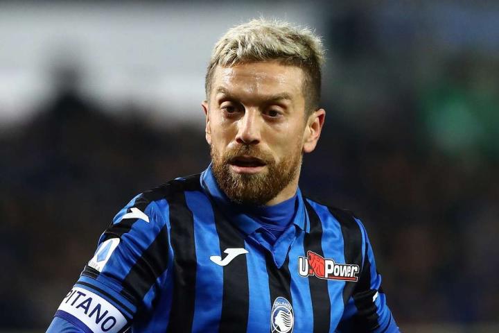 就像芭比娃娃一样|尤文图斯|亚特兰大|c罗|亚历杭德罗-戈麦斯|懂球帝