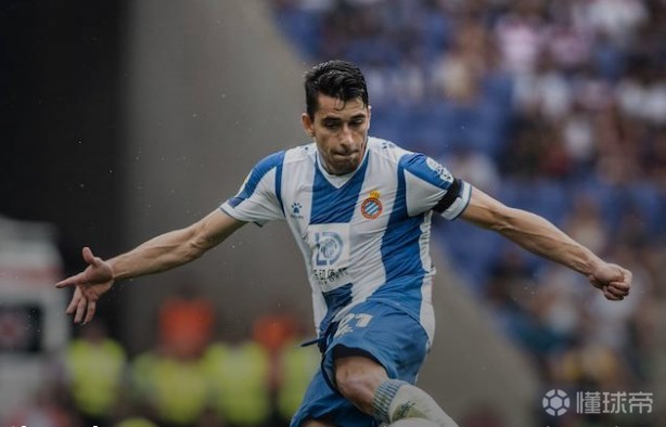 意媒ac米兰可能以1500万欧元的低价签下罗卡