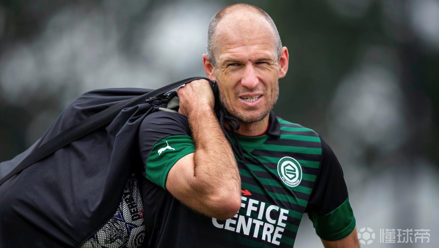 格罗宁根主帅确认罗本将会在新赛季担任队长