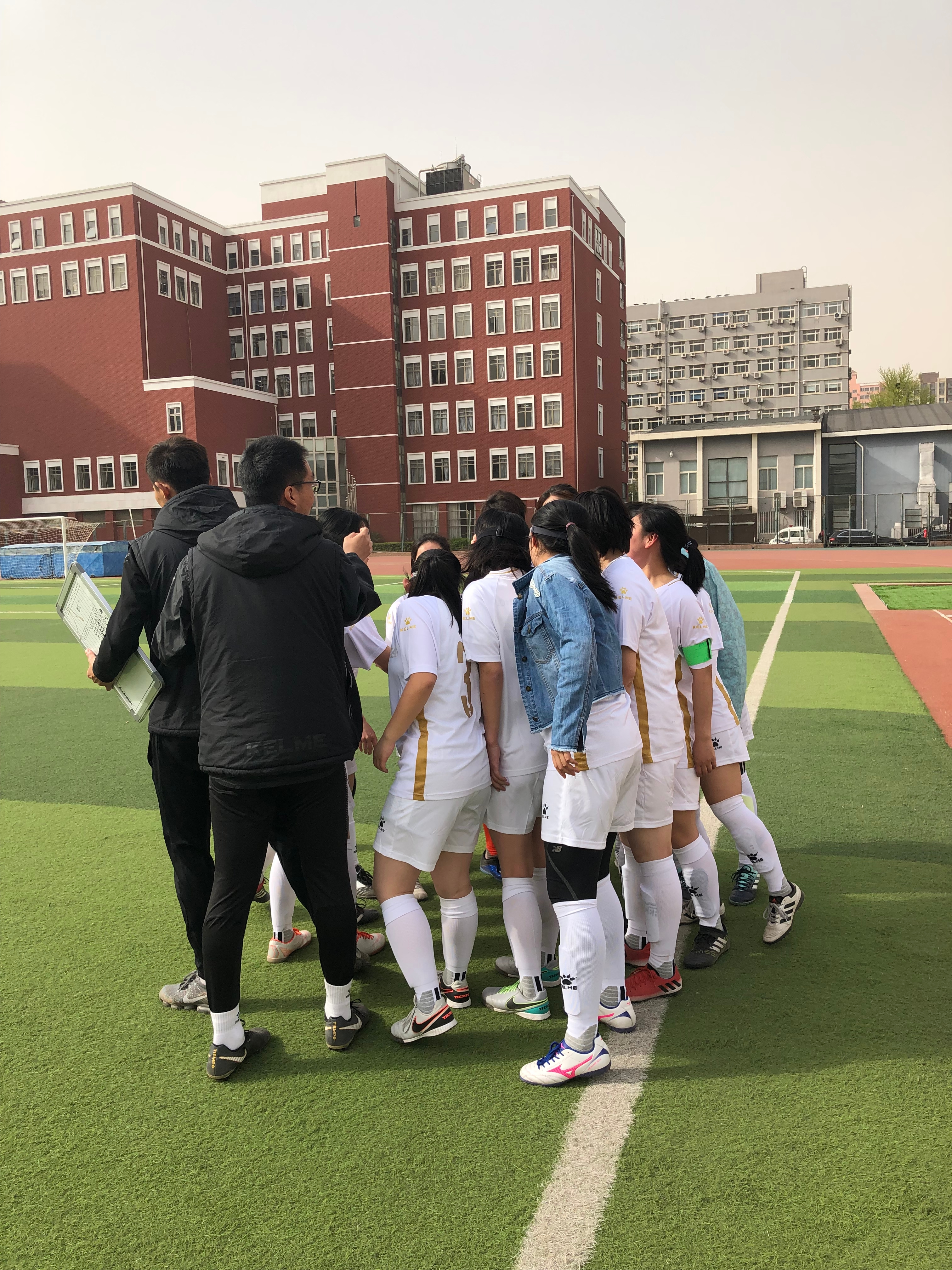 高校足球氛围解密北京理工大学