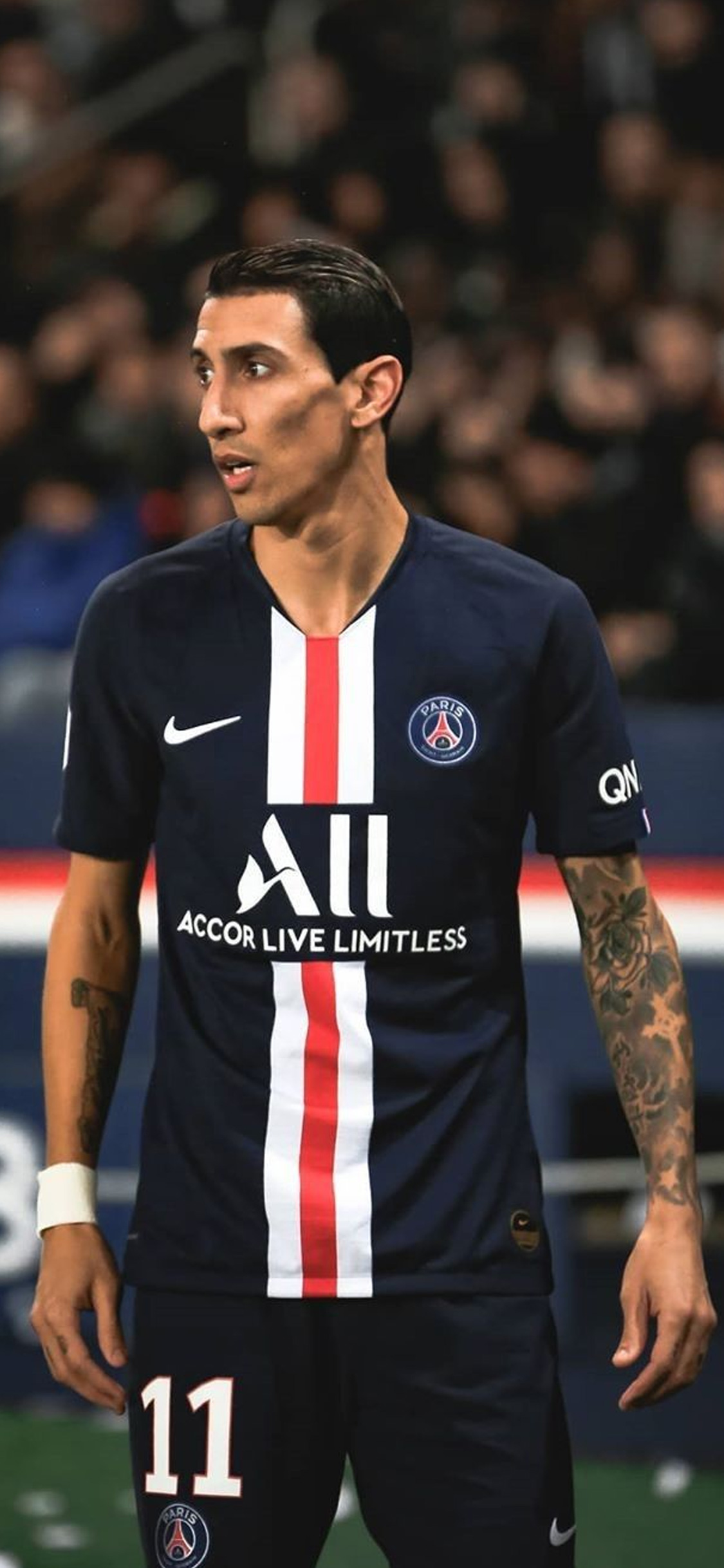 踢球侠壁纸:法甲巴黎迪玛利亚高清全面屏手机第二期