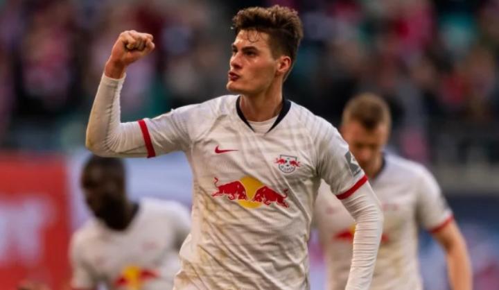 踢球者弗兰德即将转会摩纳哥勒沃库森接近签下希克