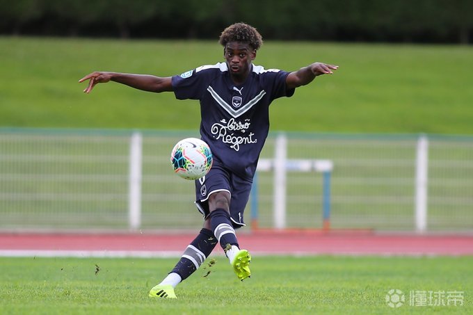 【官方】中场小将阿尔伯特·洛坦(albert l.