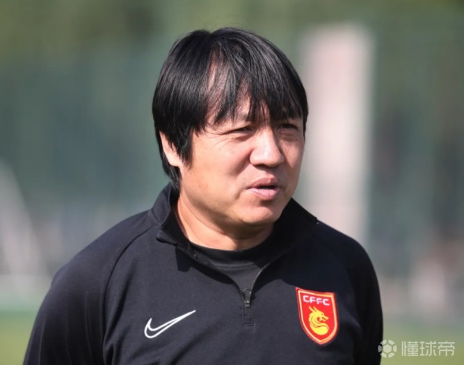 河北华夏幸福集结备战谢峰要去争取更好的名次