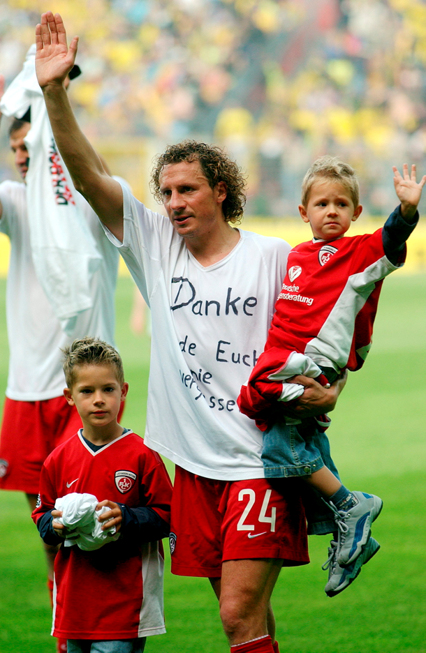 科赫专访:神奇的ppt吸引我来到了这里|德国|利兹联|科赫|懂球帝