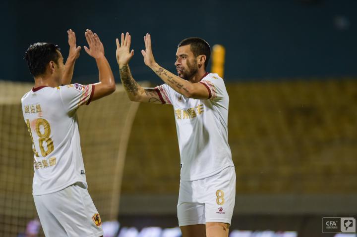 莫塔建功,第一阶段收官战贵州恒丰1-1江西联盛|贵州|塞尔吉奥-莫塔|懂