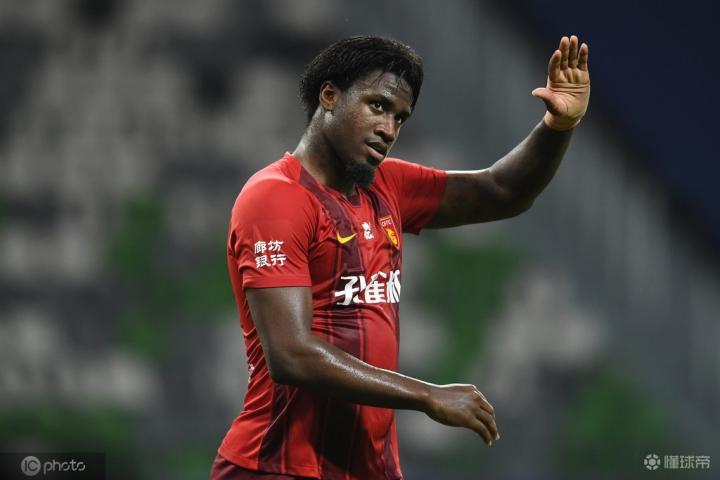 记者河北外援马尔康保利尼奥即将结束隔离图雷今日抵达