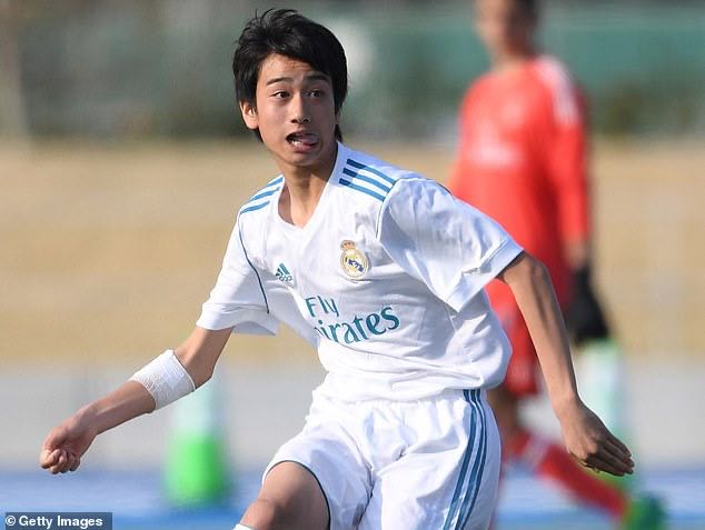 皇马又一足球小将,16岁中井卓大参与一线队训练
