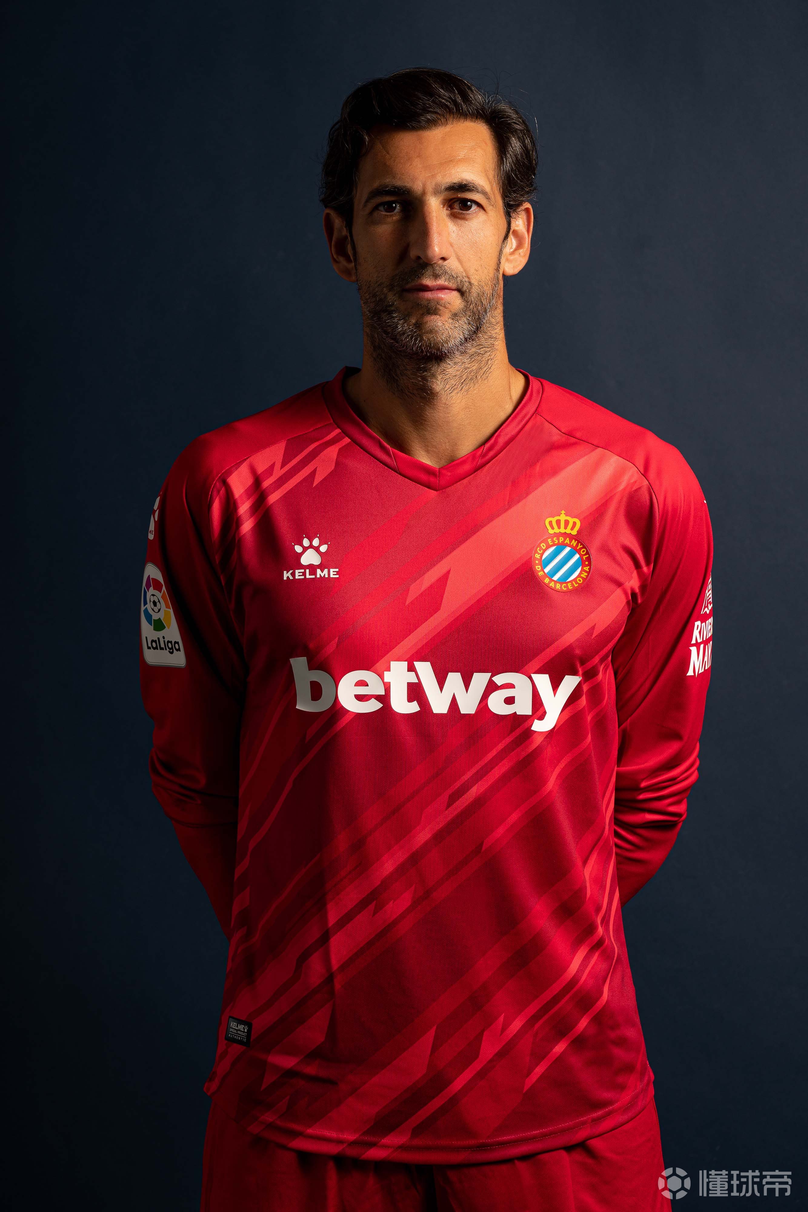 西班牙人新赛季队长公布大卫洛佩斯迭戈洛佩