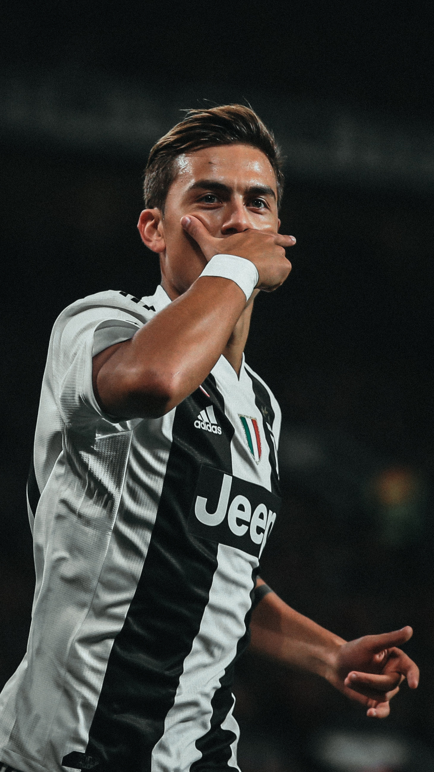 诞辰星保罗迪巴拉19931115