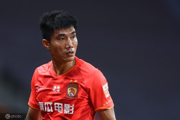 官方郑智不再兼任恒大总经理由高寒担任董事长兼总经理