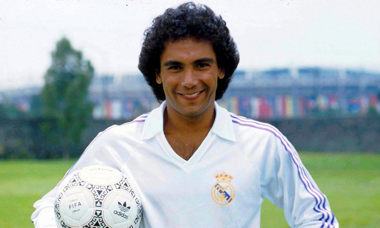 正在寻找一位和桑切斯类型相似的前锋,同样长相如印第安人的萨莫拉诺