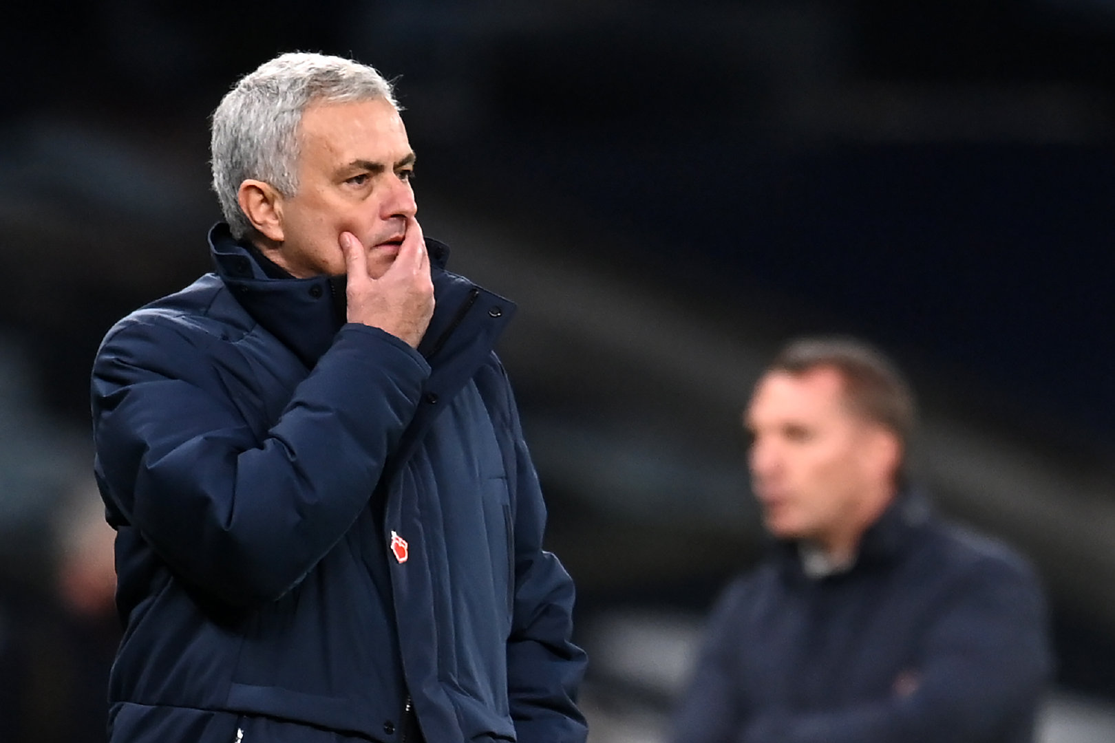 五天内从榜首跌至第六穆里尼奥的热刺做到这些依旧能争冠