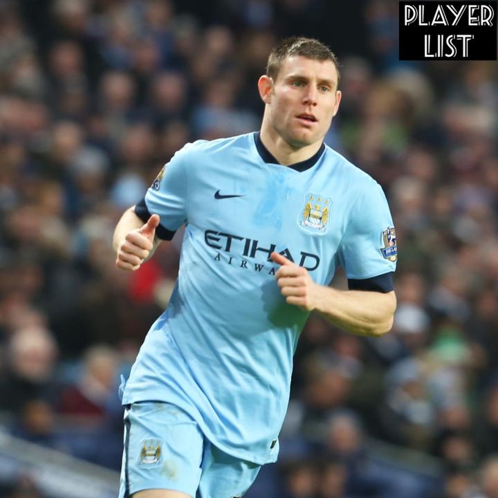 20142015赛季的曼城中场6费尔南多