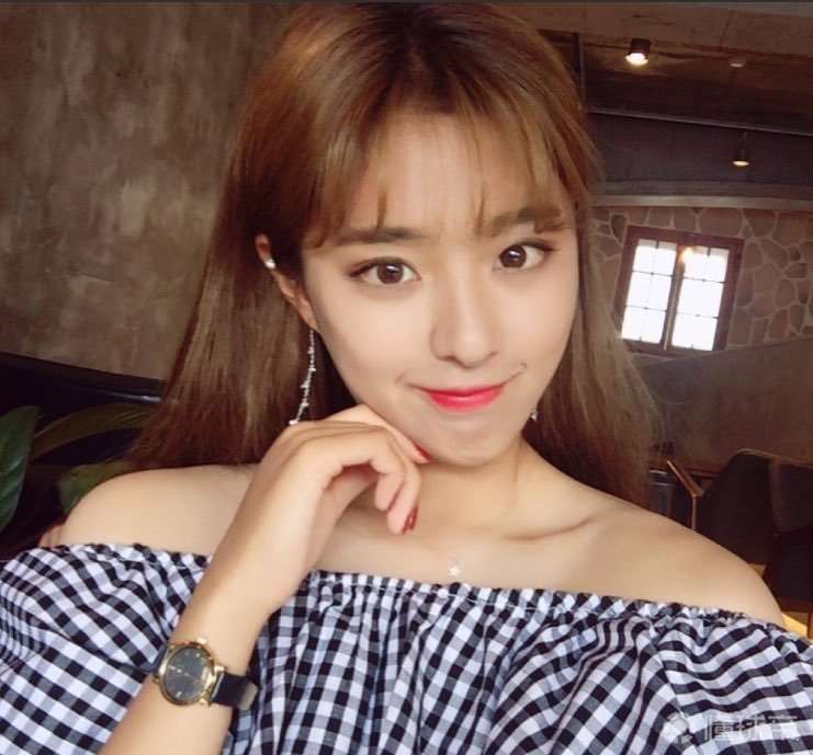 韩国女足24岁中后卫姜秀珍因伤病宣布退役