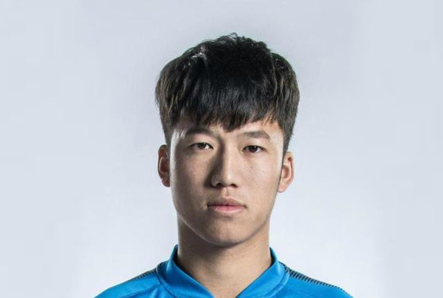 又一名江苏队球员确定下家,28岁球员张晓彬将加盟武汉三镇