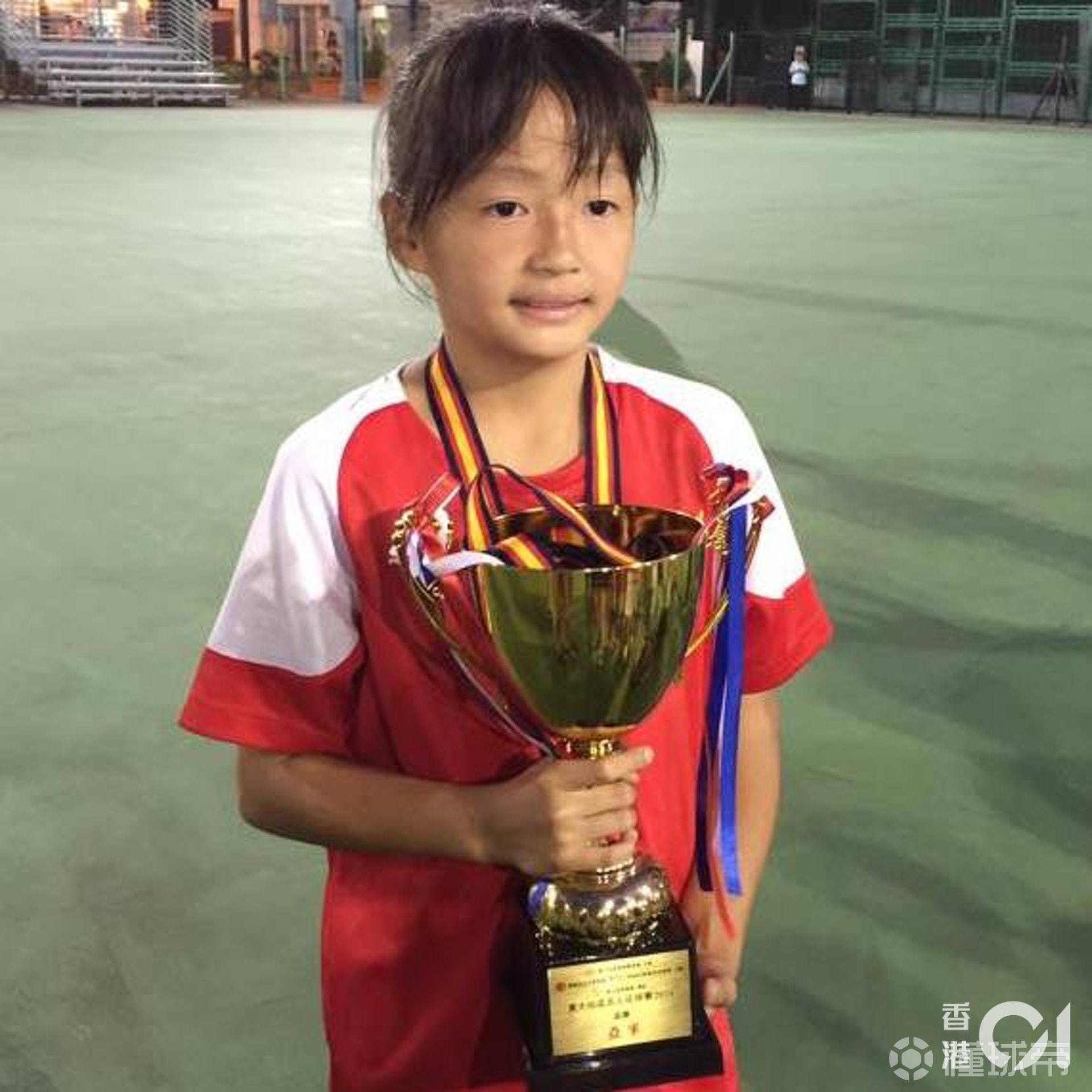 现在在曼城效力的中国球员香港女足陈颂文