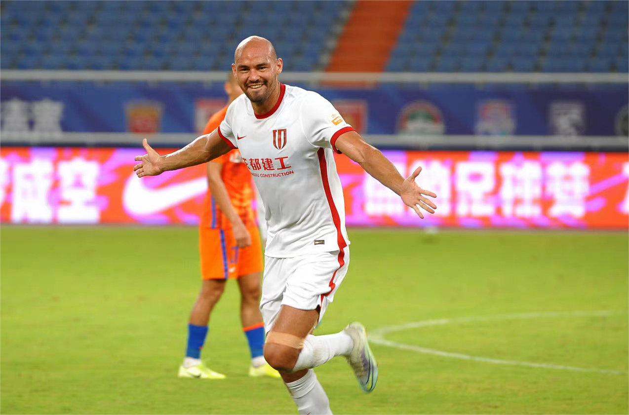 中超成都外援费利佩归来看似减重明显