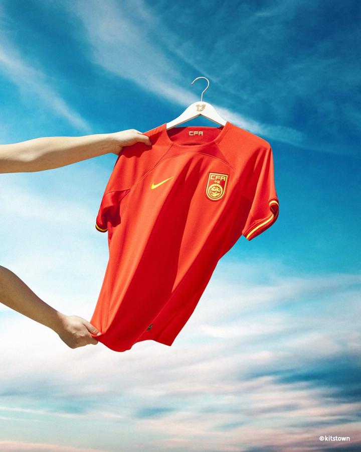 主场不变的中国红中国国家队202324赛季全新球衣谍照放出