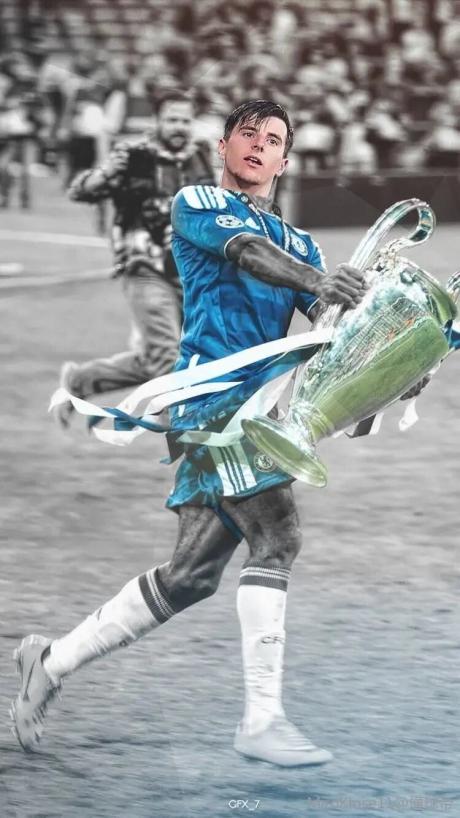 22岁87天芒特是切尔西队史欧冠淘汰赛最年轻的进球者