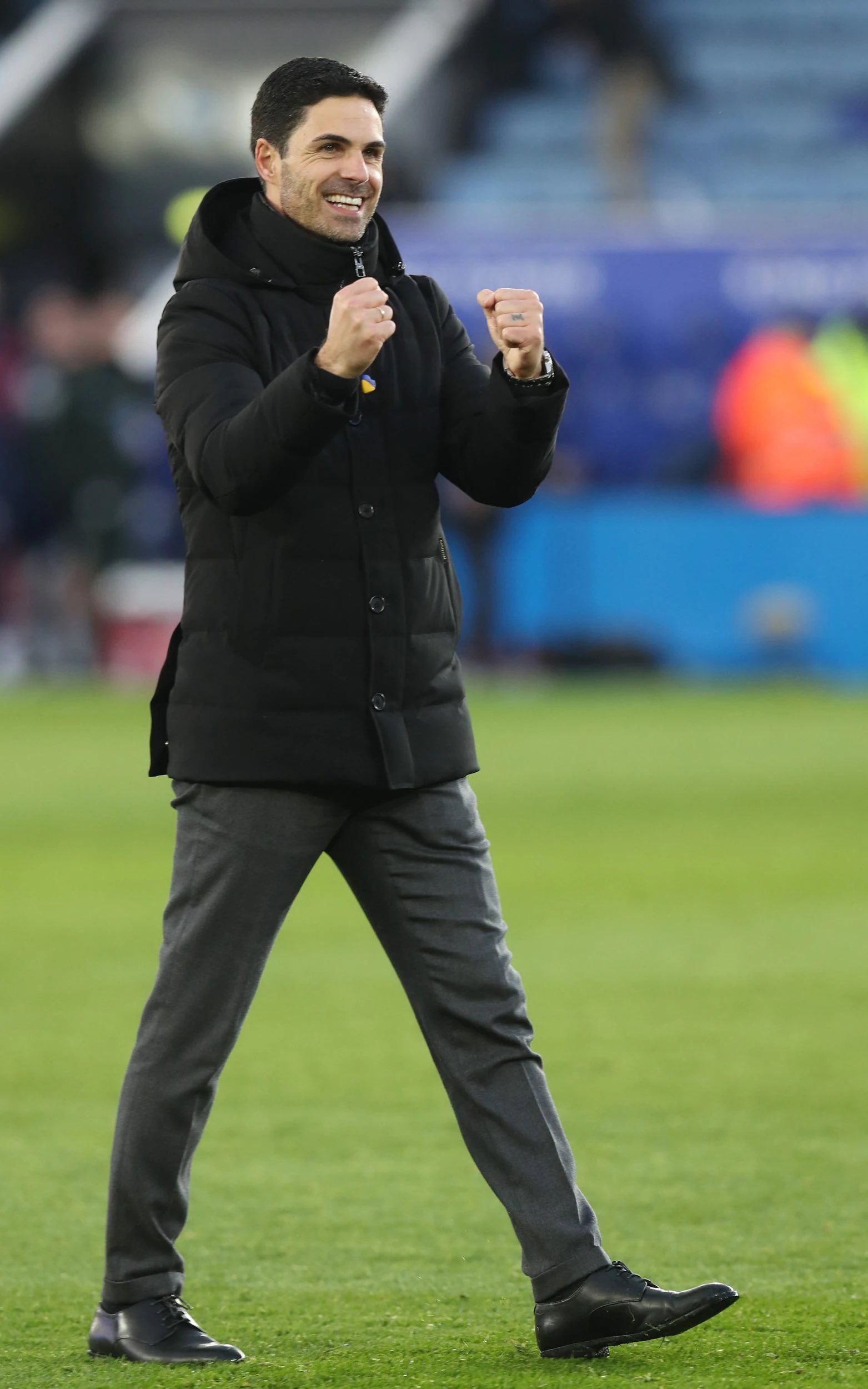 今日图评丨阿尔特塔喜欢时尚,喜欢意大利奢侈品牌 .