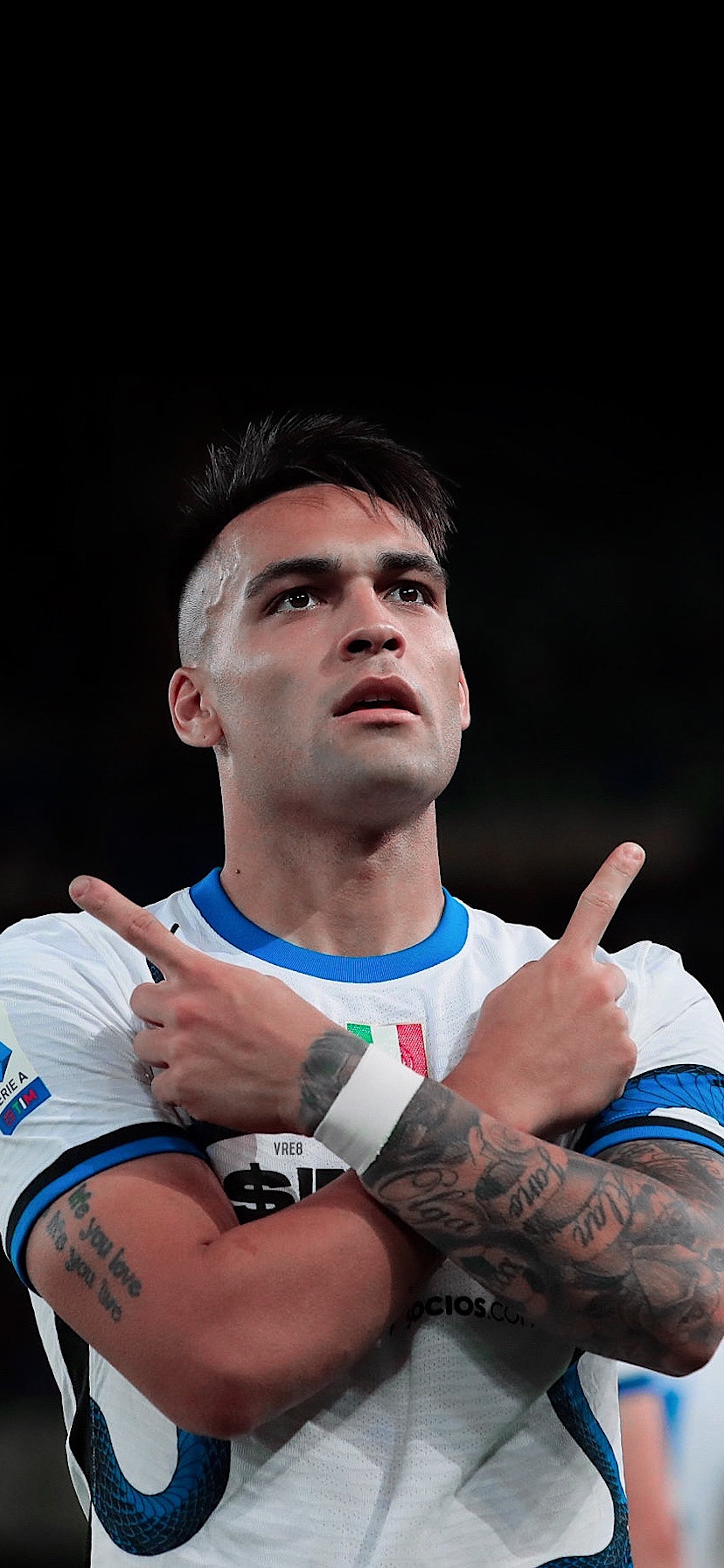 一高一块(快)劳塔罗佯攻版壁纸合集 竖屏