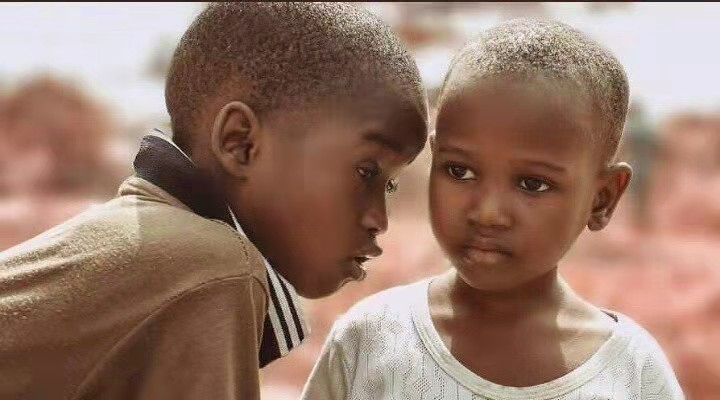 国外也有段子手至尊四兄弟斯特林算其一