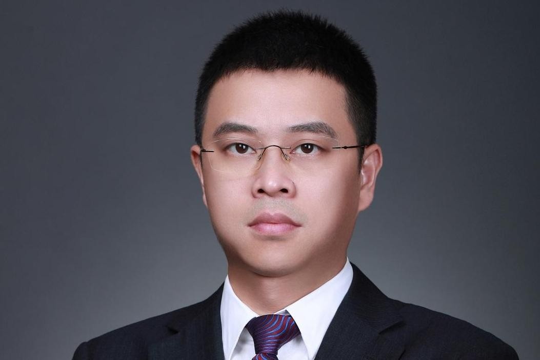 突发前恒大俱乐部董事长柯鹏被带走调查