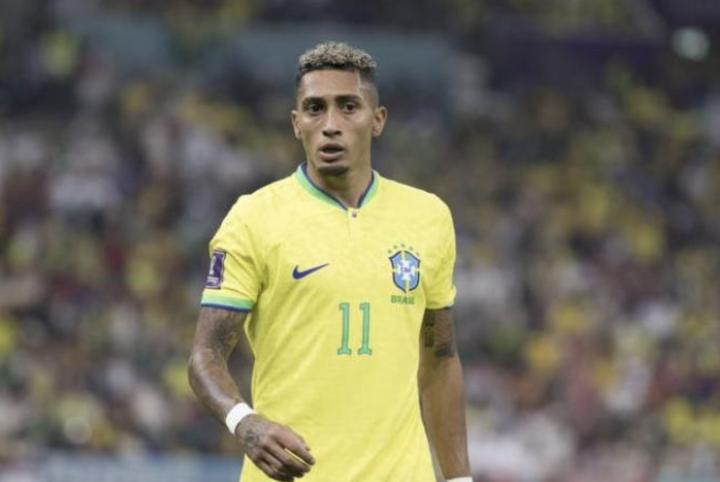 世体:巴西队没有征召拉菲尼亚是让他休息;巴萨目标罗克进了|巴西