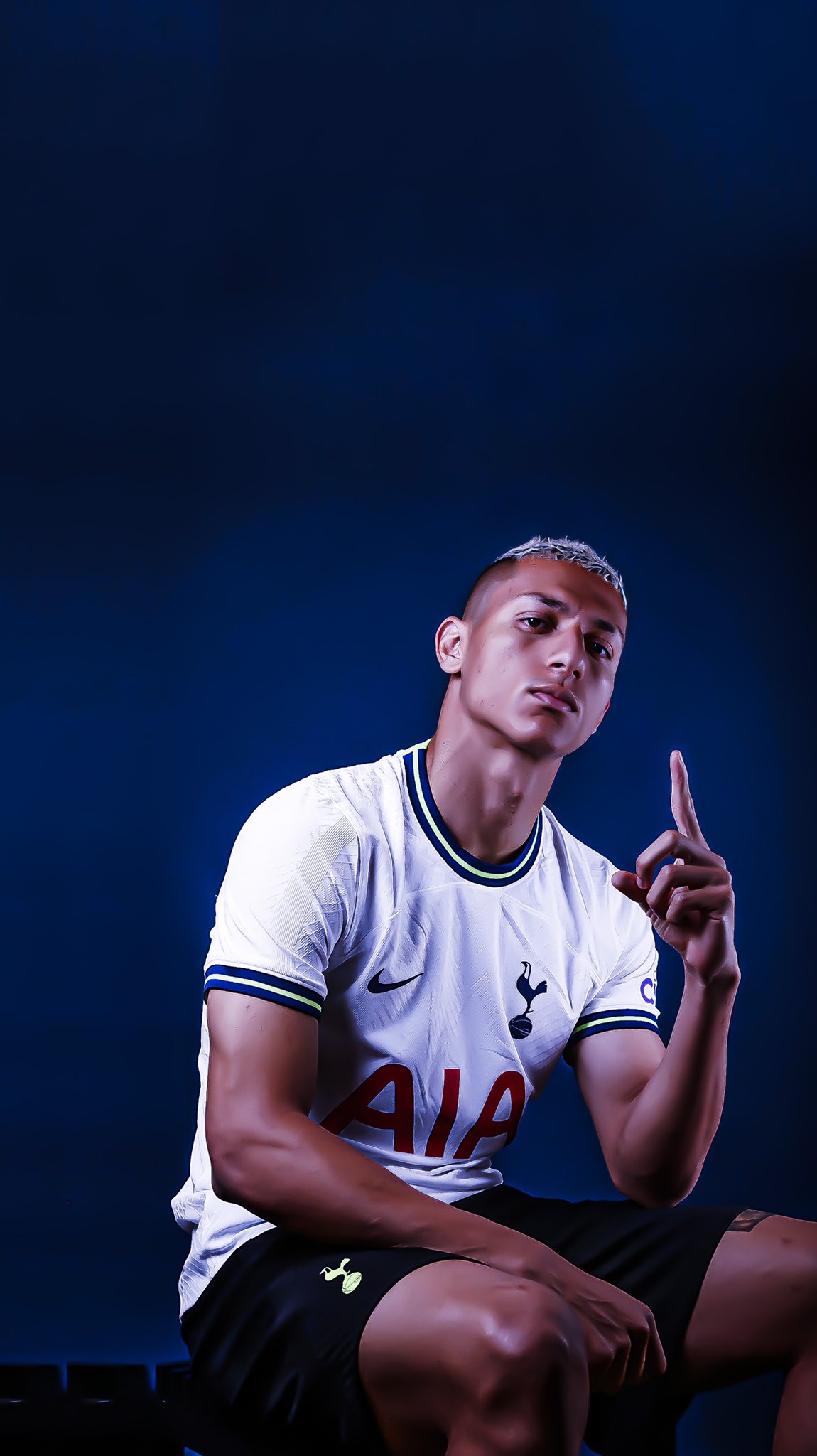 热刺新九号里沙利松壁纸合集 竖屏