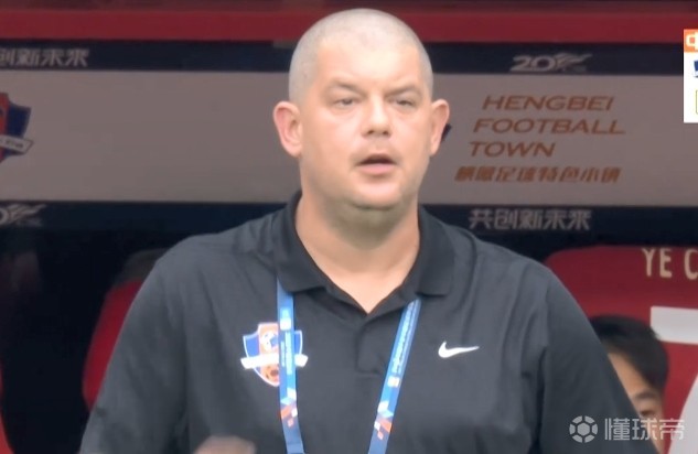 梅州主帅米兰:成都是中超强队之一,但我们想在比赛中拿分