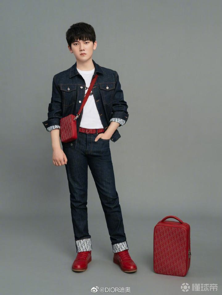 jackeylove解锁dior迪奥新造型,大家觉得怎么样?|英雄联盟|tes|懂球帝